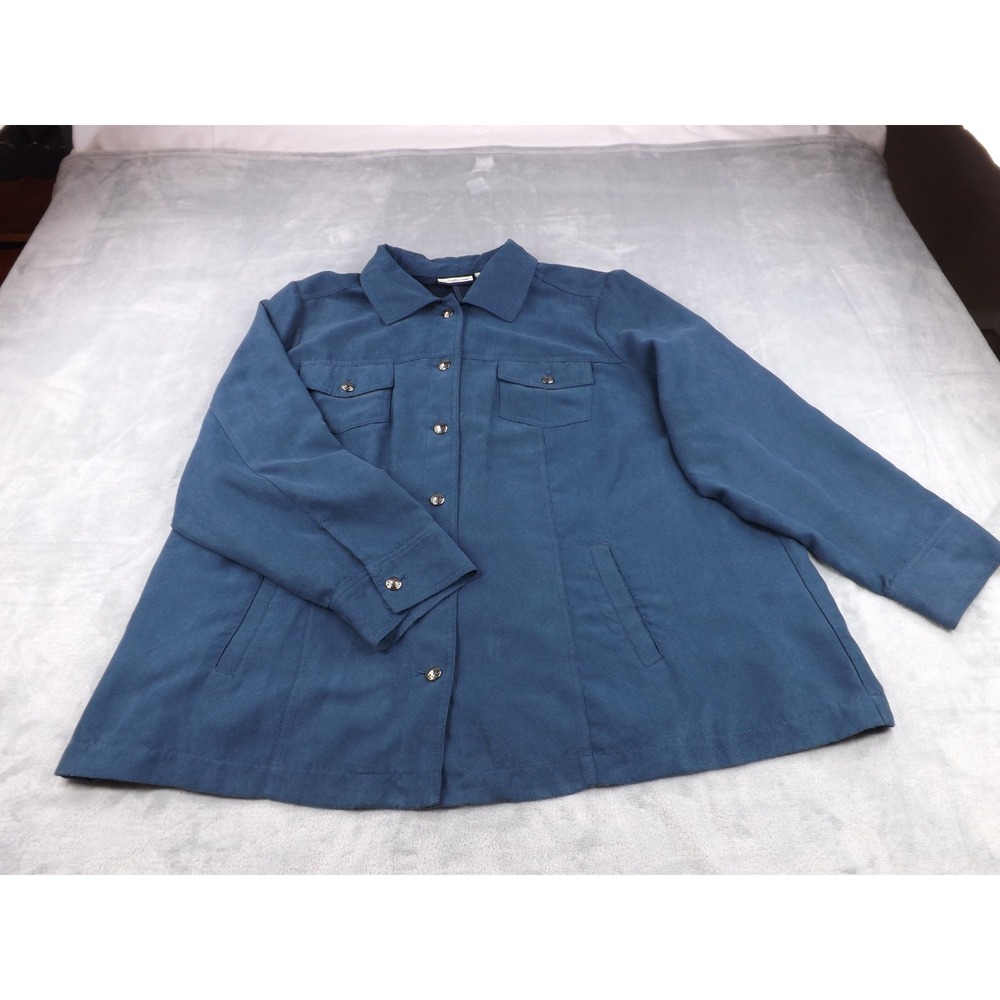 Croft & Barrow Long Sleeve Blouse/Top Women's 2X Blue Filigree Buttons‎ Lined